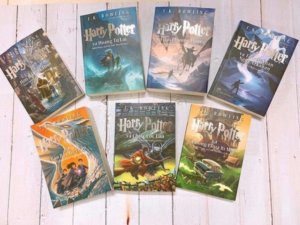 Bộ truyện ao ước của bao thế hệ trẻ thơ – Harry Potter